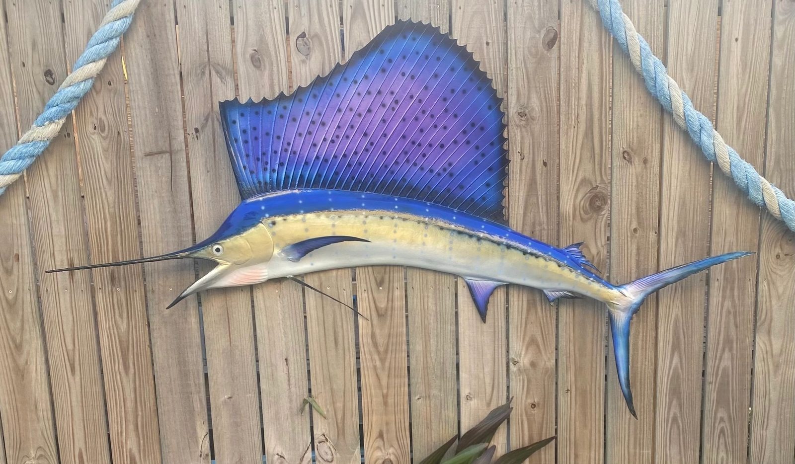 Fiberglass fish mount